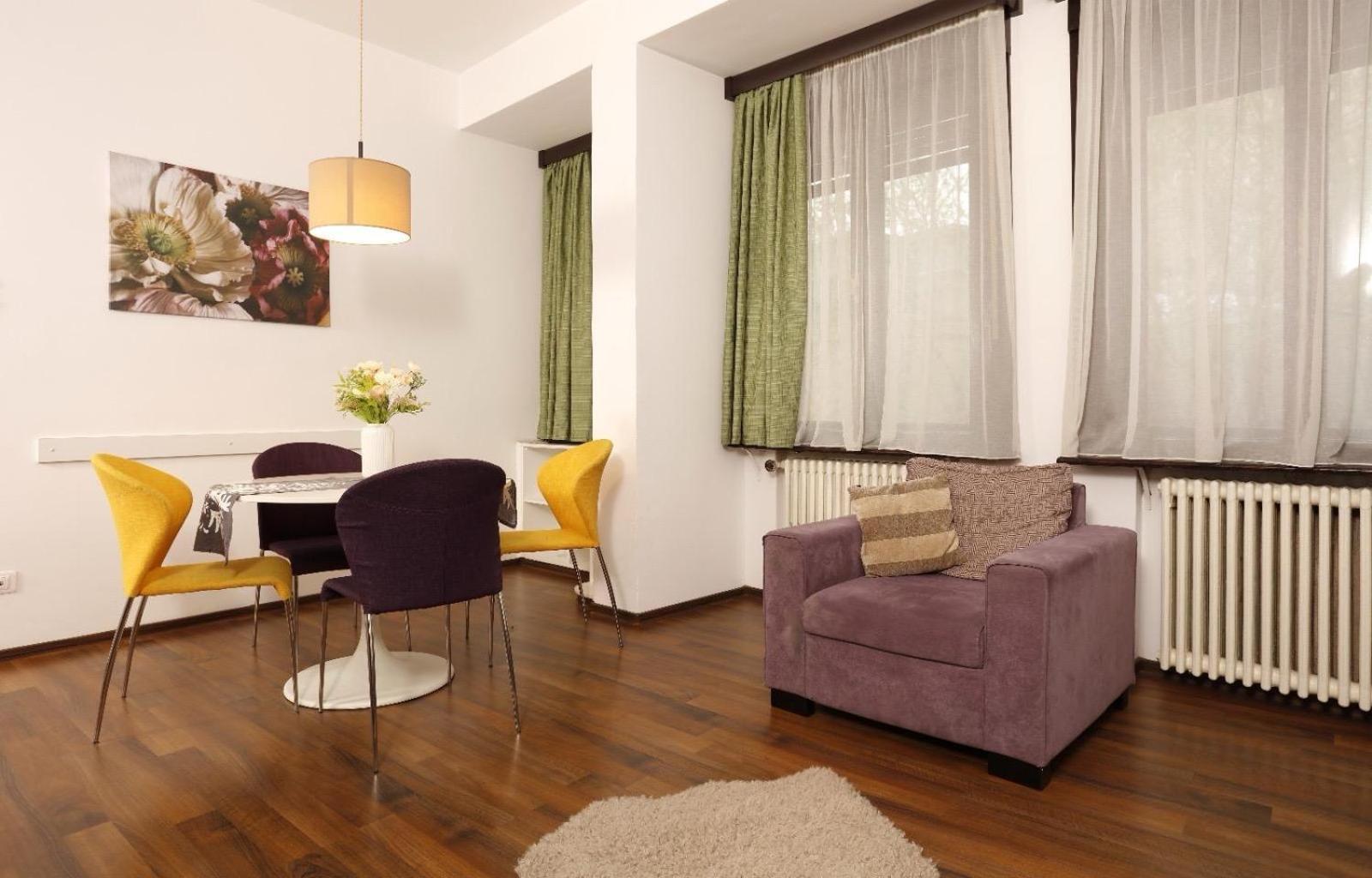 Vibrant Victoriei Apartment Boekarest Buitenkant foto